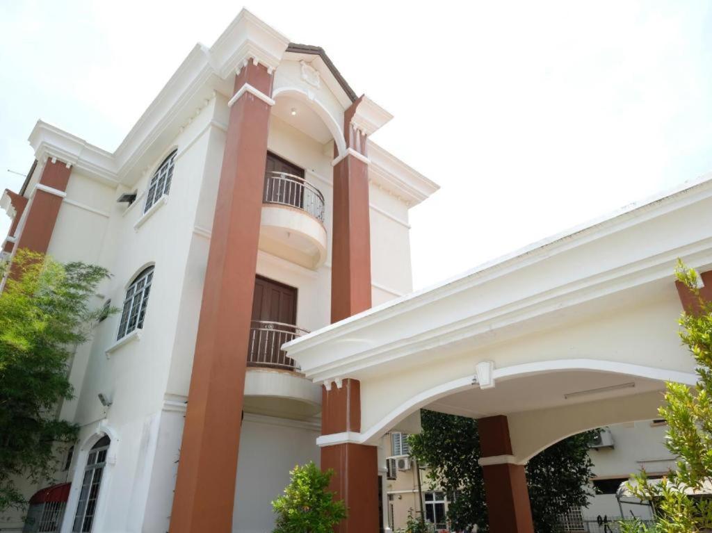 Hotel De'Light Villa Kota Bharu Dış mekan fotoğraf